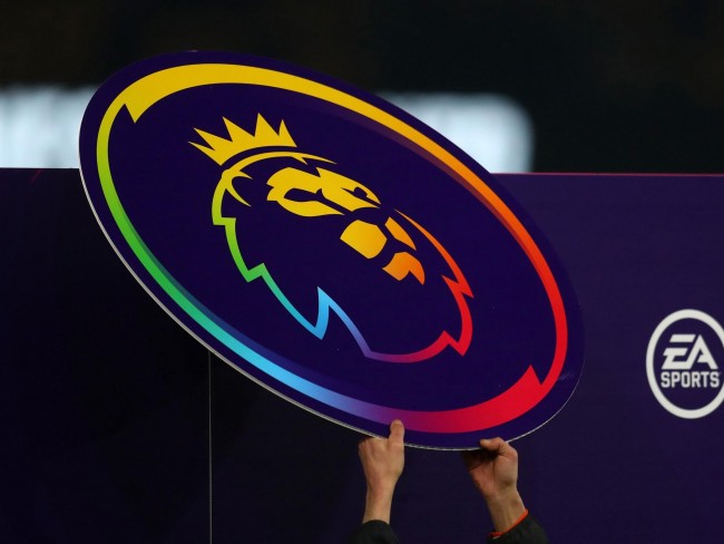 利物浦基耶萨重伤赛季休战，利物浦欧冠名单调整应对挑战